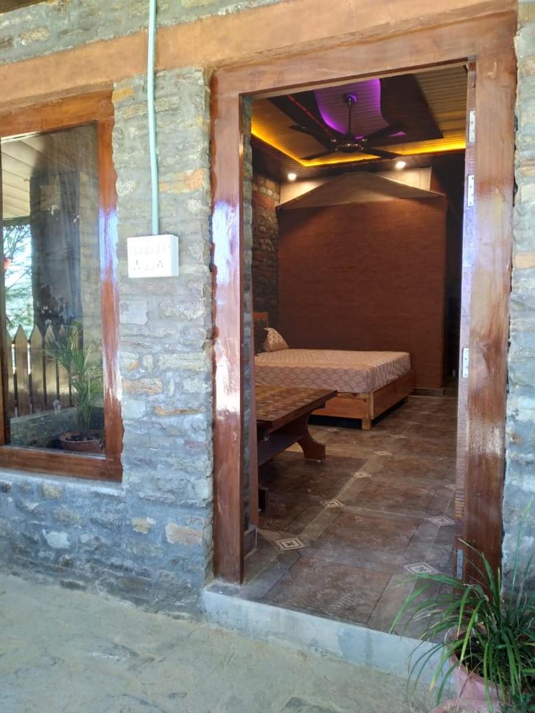Nature Villaas Basa Homestay Pauri Buitenkant foto